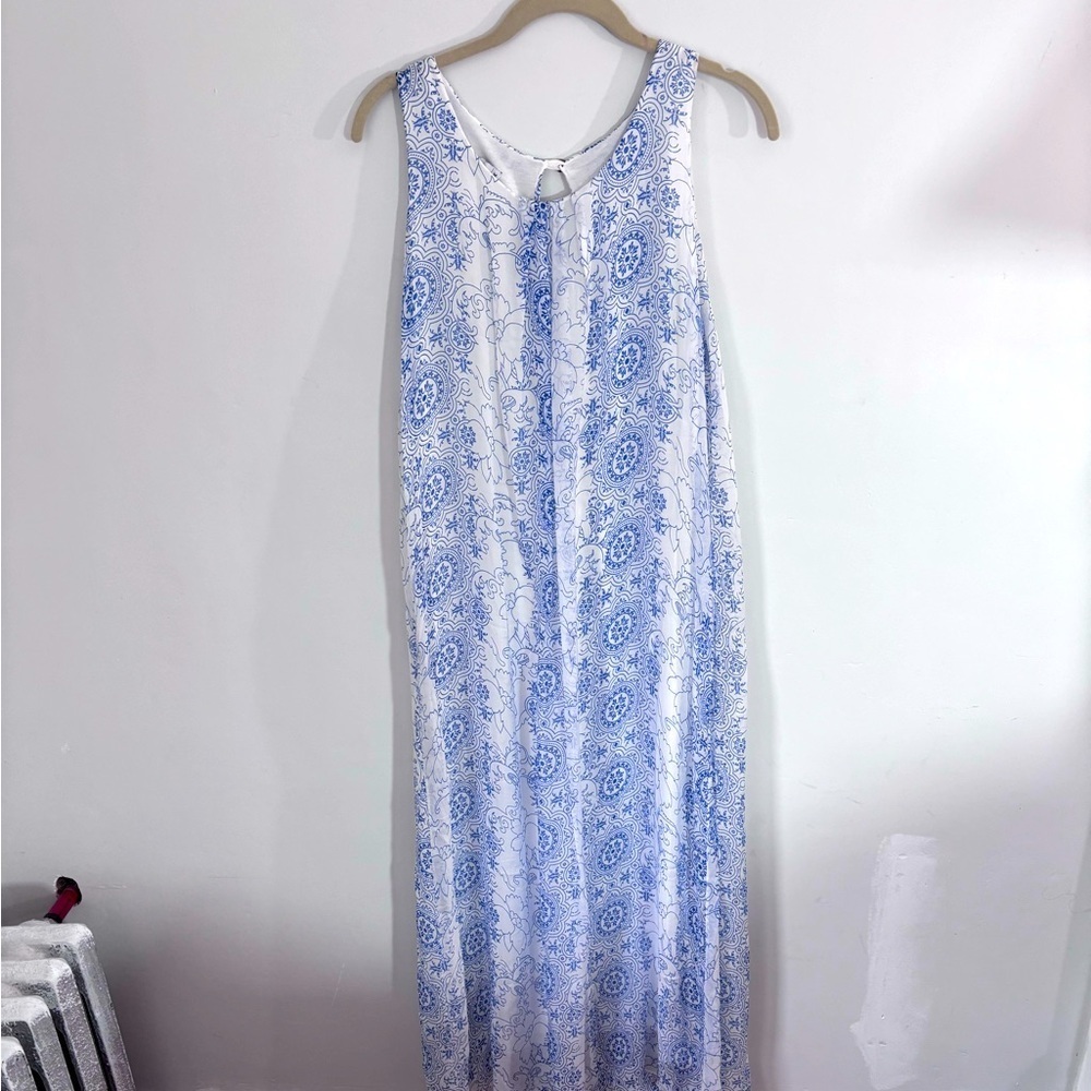 Angela Mara Women’s 100% Silk Boho Blue and White Long Lined Dress Size Medium